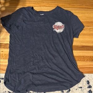 American Eagle Outfitters Navy Graphic Tee